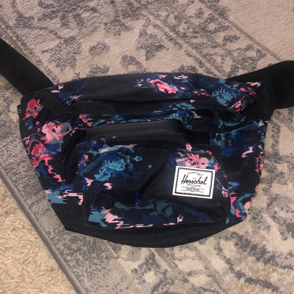 Herschel Hip pac